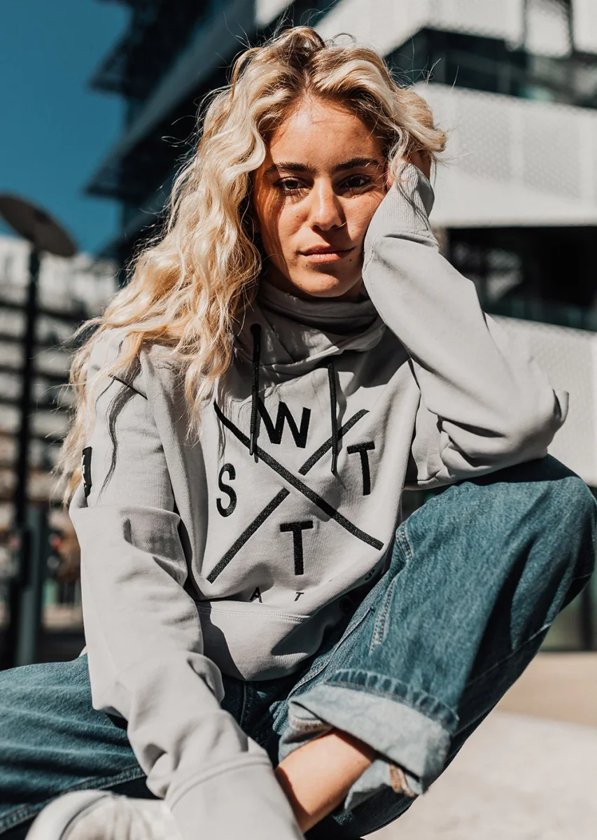 Sweat Spray - Gris Carbone Tie and Dye – Image 2