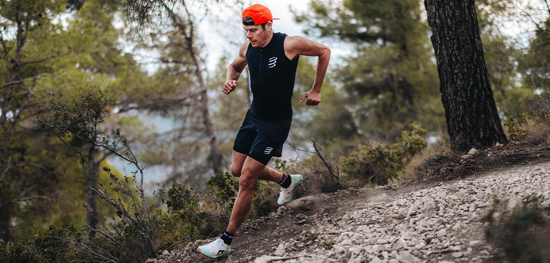 COMPRESSPORT - TRAIL RACING OVERSHORT - M – Image 5